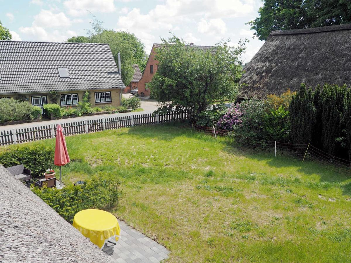 Peter Horn - Ferienwohnungen Unter Reet Silberstedt Exterior photo